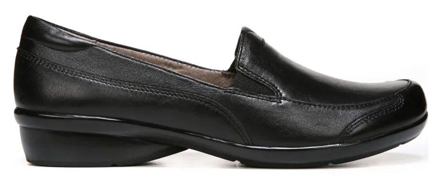 Naturalizer Channing Black Leather Loafer