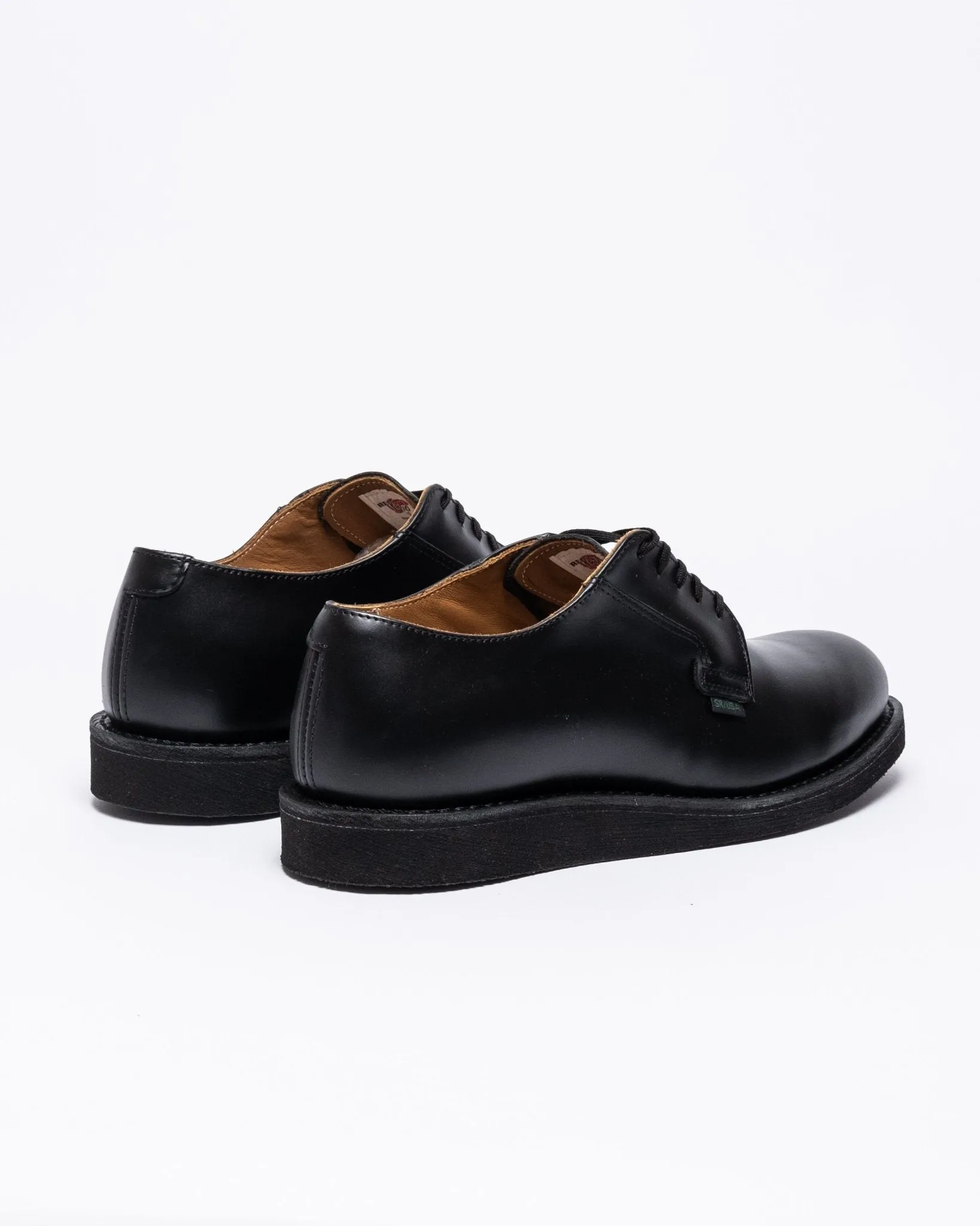 Postman Oxford 101 Black Chaparral Leather