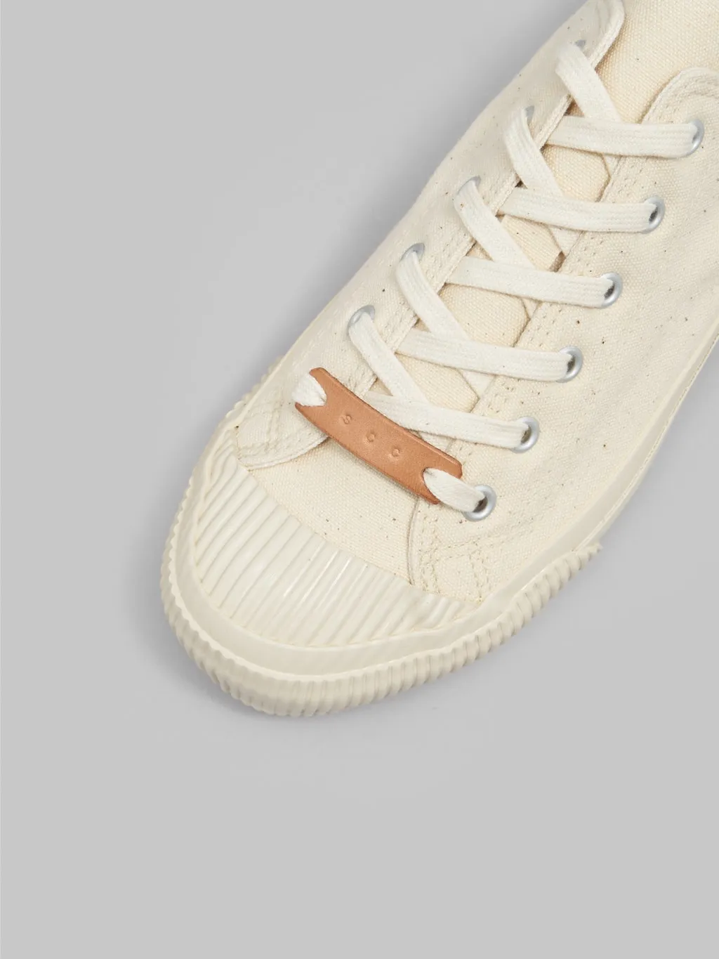 Pras Shellcap Sneakers Low Leather Pull Strap Kinari/Off White