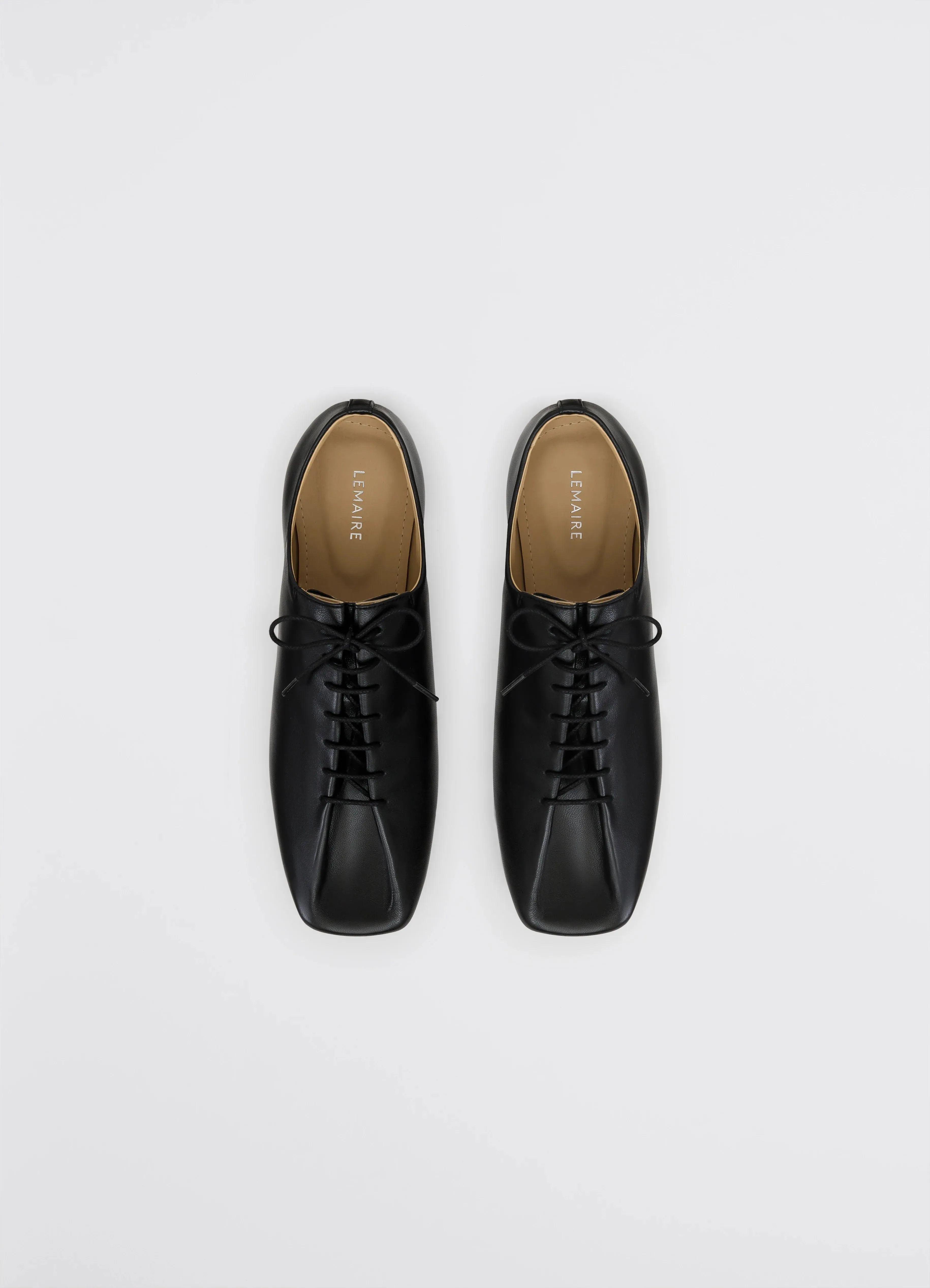 SOURIS FLAT CLASSIC DERBIES